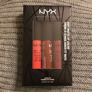 NYX Soft matte lip cream - 3 piece set